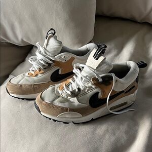 Nike Air Max 90 Futura Sneakers